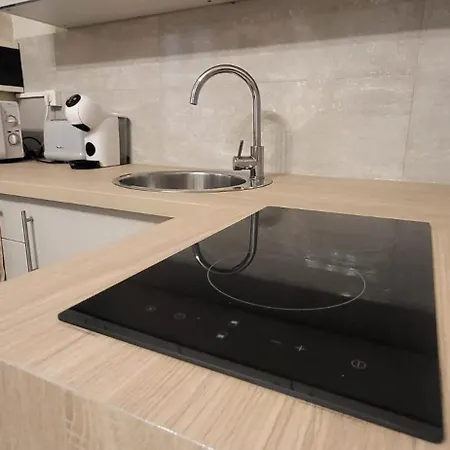 Du Bonheur, Center *